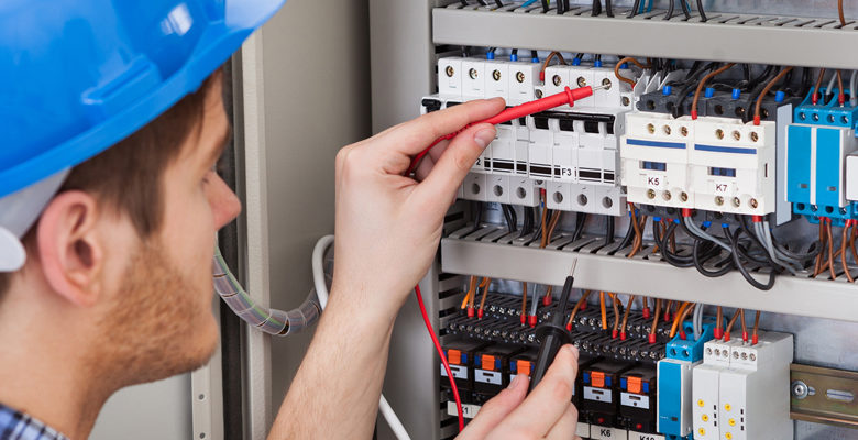 emergency commercial electrician